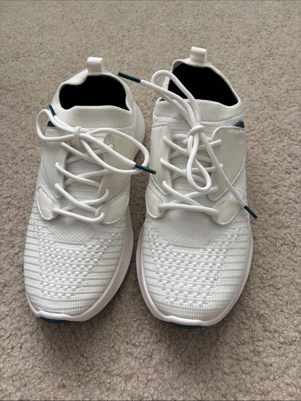 New Vessi Women’s Sneakers